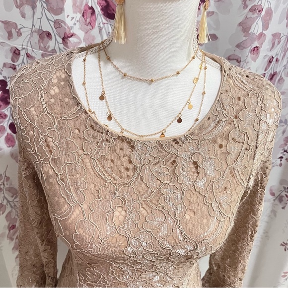 Brown Lace Boho Flare/Bell Long Sleeve Dress Women’s Small - Picture 5 of 9